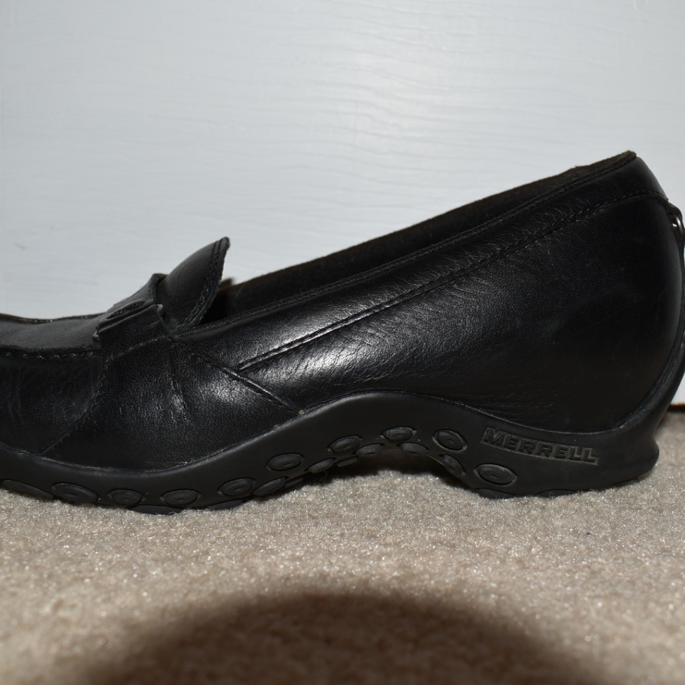 Merrell loafer - women's size 7